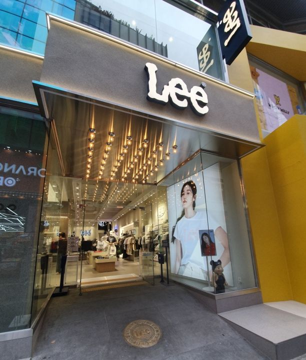 Lee 明洞フラグシップストア｜明洞(ソウル)のショッピング店｜韓国旅行