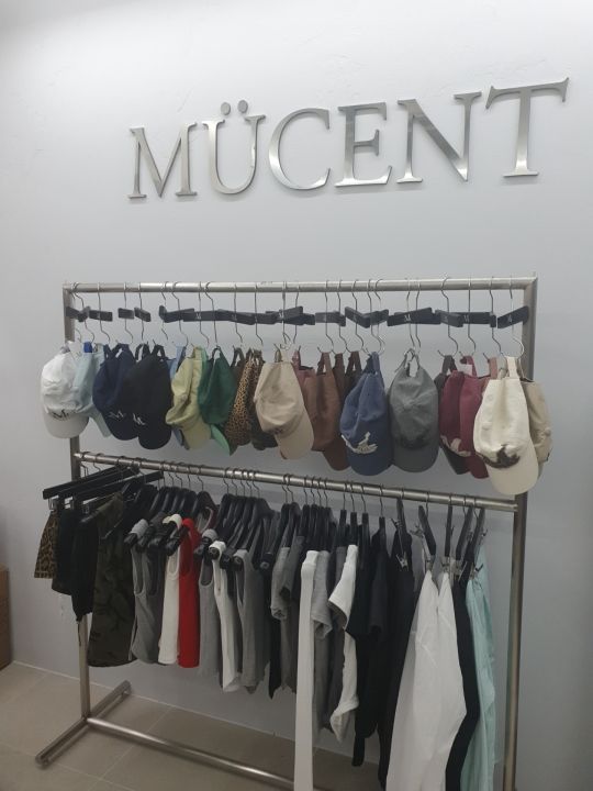 MUCENT 韓国服屋 MUCENTの韓国にあるショールームに行ってきました♡ お洋服も小物も