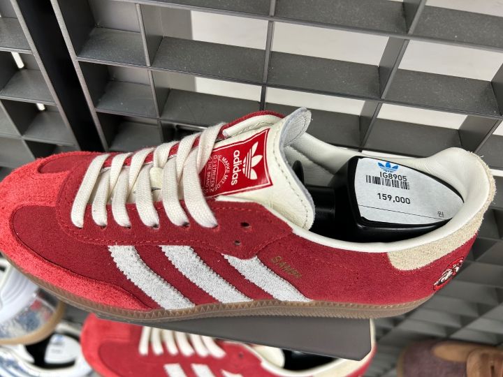 adidas ORIGINALS 明洞店｜明洞(ソウル)のショッピング店｜韓国