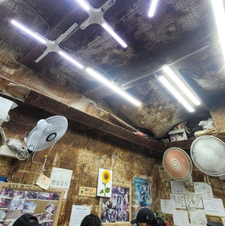 ハラボジカルグクス｜東大門(ソウル)のグルメ・レストラン｜韓国旅行