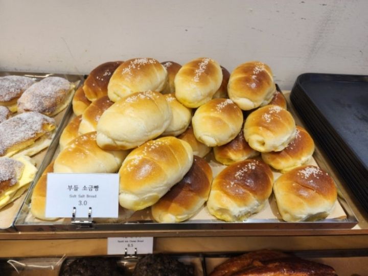 HAZ BAKERY 聖水店｜聖水(ソンス)洞・ソウルの森(ソウル)のグルメ