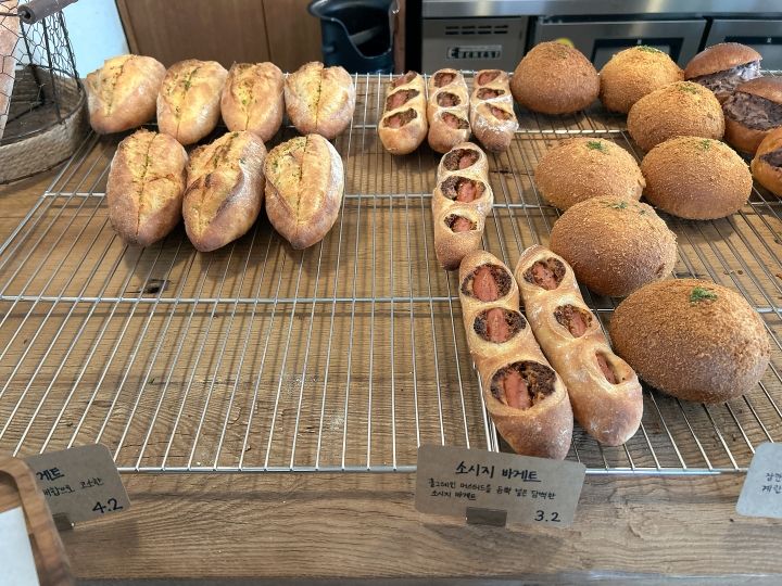 COTO BAKERY｜弘大(ソウル)のグルメ・レストラン｜韓国旅行「コネスト」