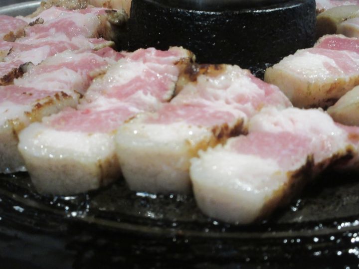 早速切ってくれます