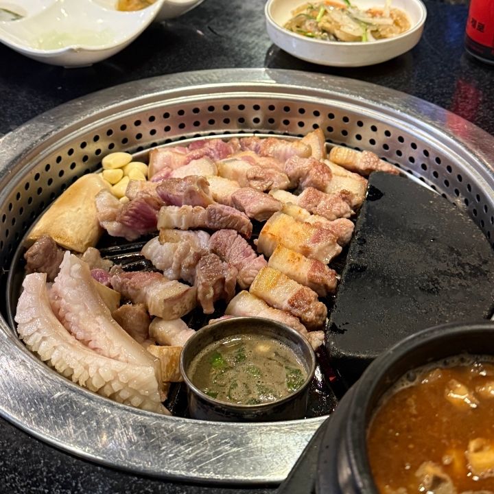 セビョッ炭火ガーデン 釜山店｜(釜山)のグルメ・レストラン｜韓国旅行