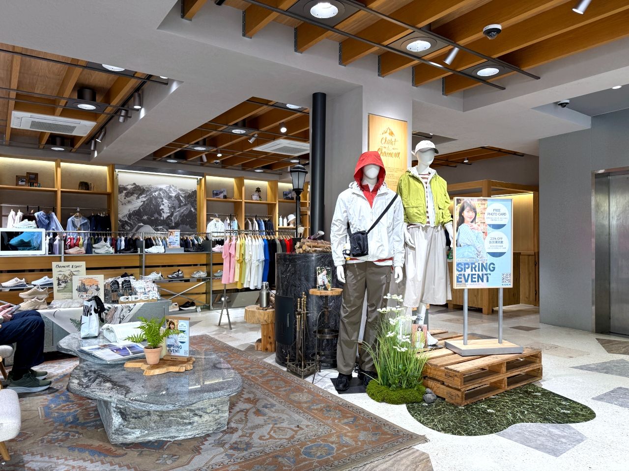 韓流道 EIDER 明洞店｜明洞(ソウル)のショッピング店｜韓国旅行「コネスト」