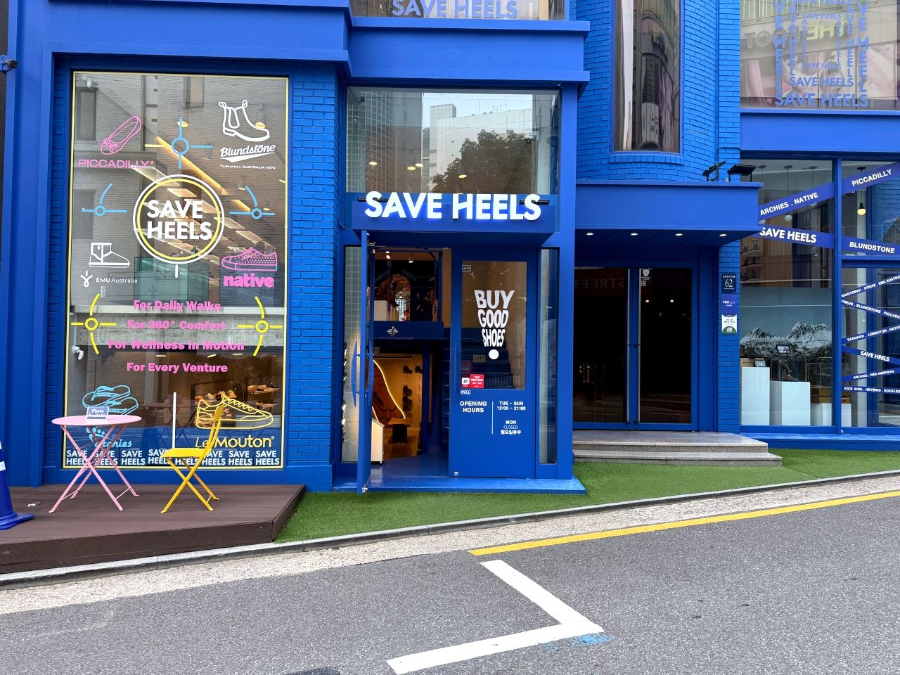 SAVE HEELS カロスキル本店｜新沙洞・カロスキル(ソウル)の