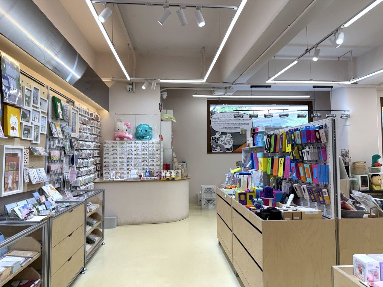 VICXXO GALLERY 聖水店｜聖水(ソンス)洞・ソウルの森(ソウル)の