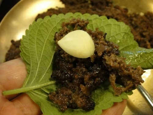 にんにくは直接かじらないように