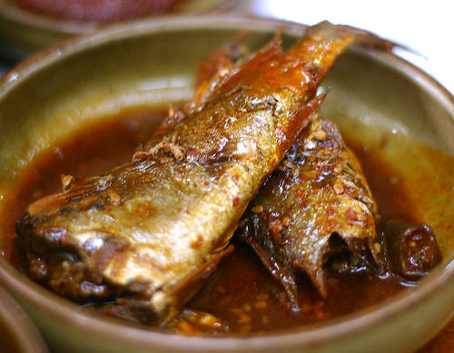 塩っぱい魚の煮付け。