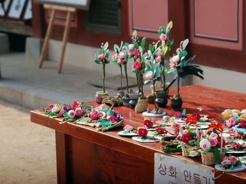 可愛らしい小物作りにも挑戦できます。