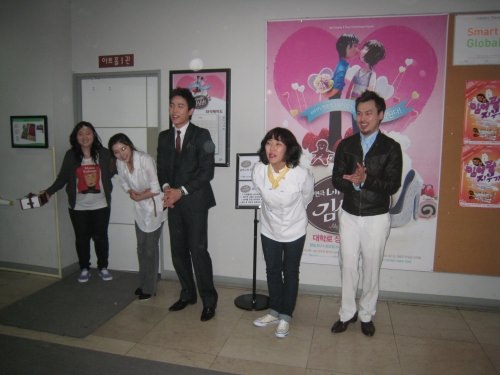 終了後、舞台出演者によるあいさつ