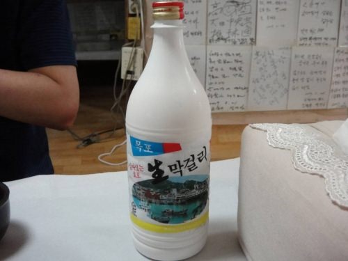 木浦産のマッコリ。これはおいしい。