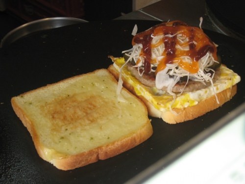 目の前で作ってくれます。