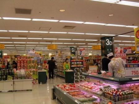 1階の食品フロア