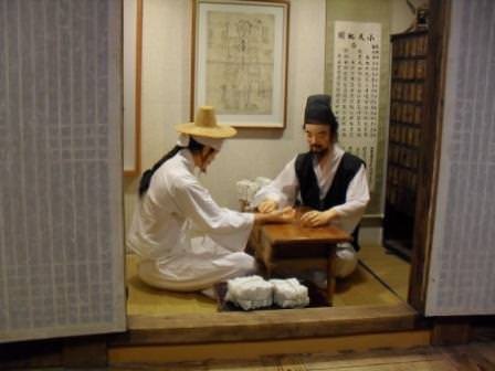 こんな部屋も（中にいるのはマネキンです）