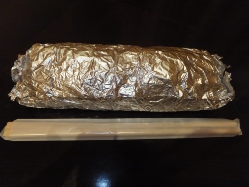 お持ち帰り用に包んで頂きました!