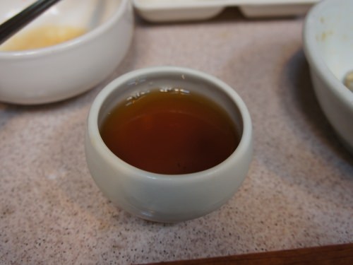 生姜汁に、はちみつ・砂糖を入れ冷やした”スジョングァ”