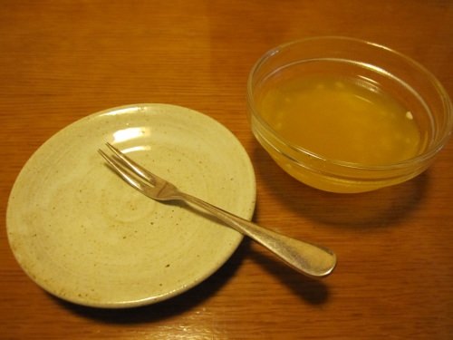 写真撮る前に食べちゃいました(笑) 梨と柿とシッケ