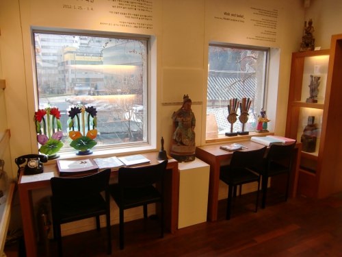 外の光が美しい