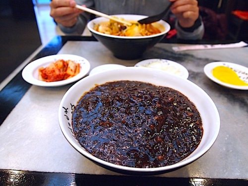 ジャジャ麺とちゃんぽん、私達も!