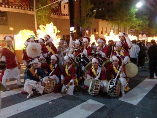 農楽メンバーも記念撮影