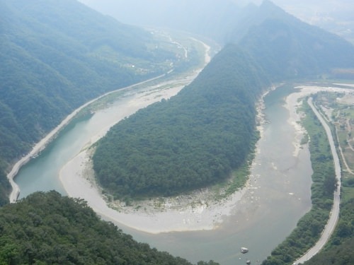 朝鮮半島の形に似た土地