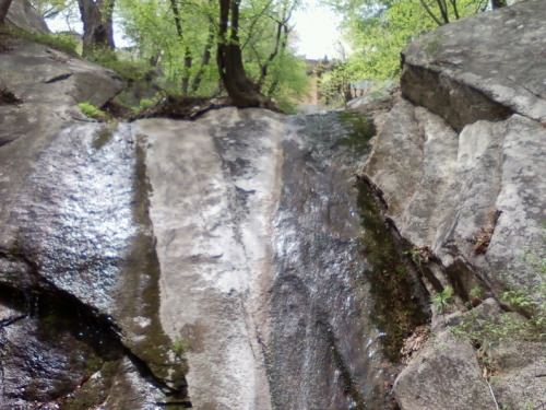 天竺寺までもう少し上ります