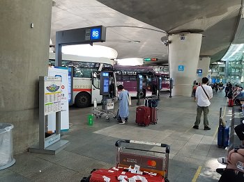 空港乗り場３.jpg